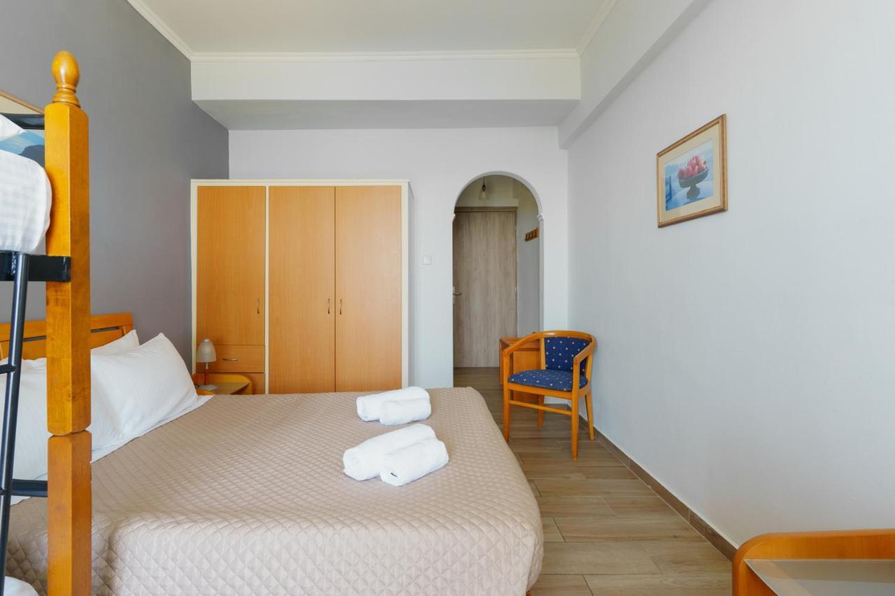Stefania Hotel Amarynthos Esterno foto