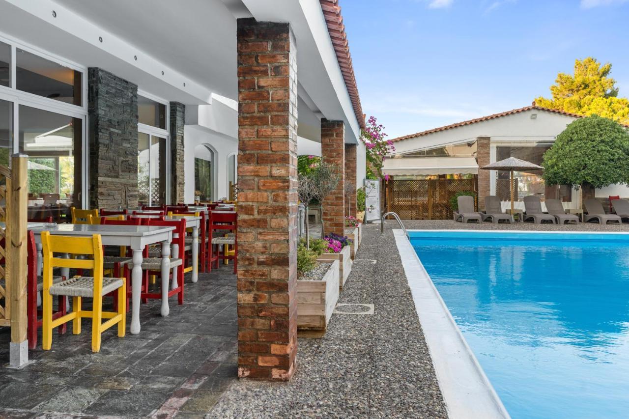 Stefania Hotel Amarynthos Esterno foto